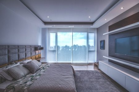 Cinewall: Transformeer je woonkamer tot een thuisbioscoop Cinewall